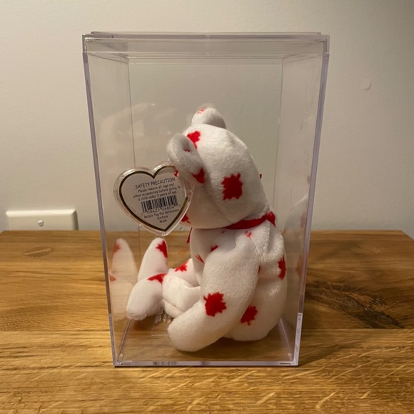 Ty Beanie Babies Chinook Canadian Maple Leaf Classic Bear 2000 in Box – VINTAGE - Picture 11 of 11